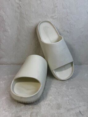 Nike Women's Slip On Calm Slides Open Toe Sandals M8/W9 Lightweight Rubber Sole
